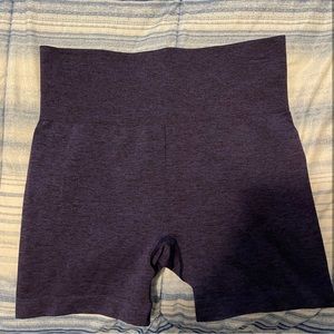Dark Navy Zyia Seamless Hustle Shorts